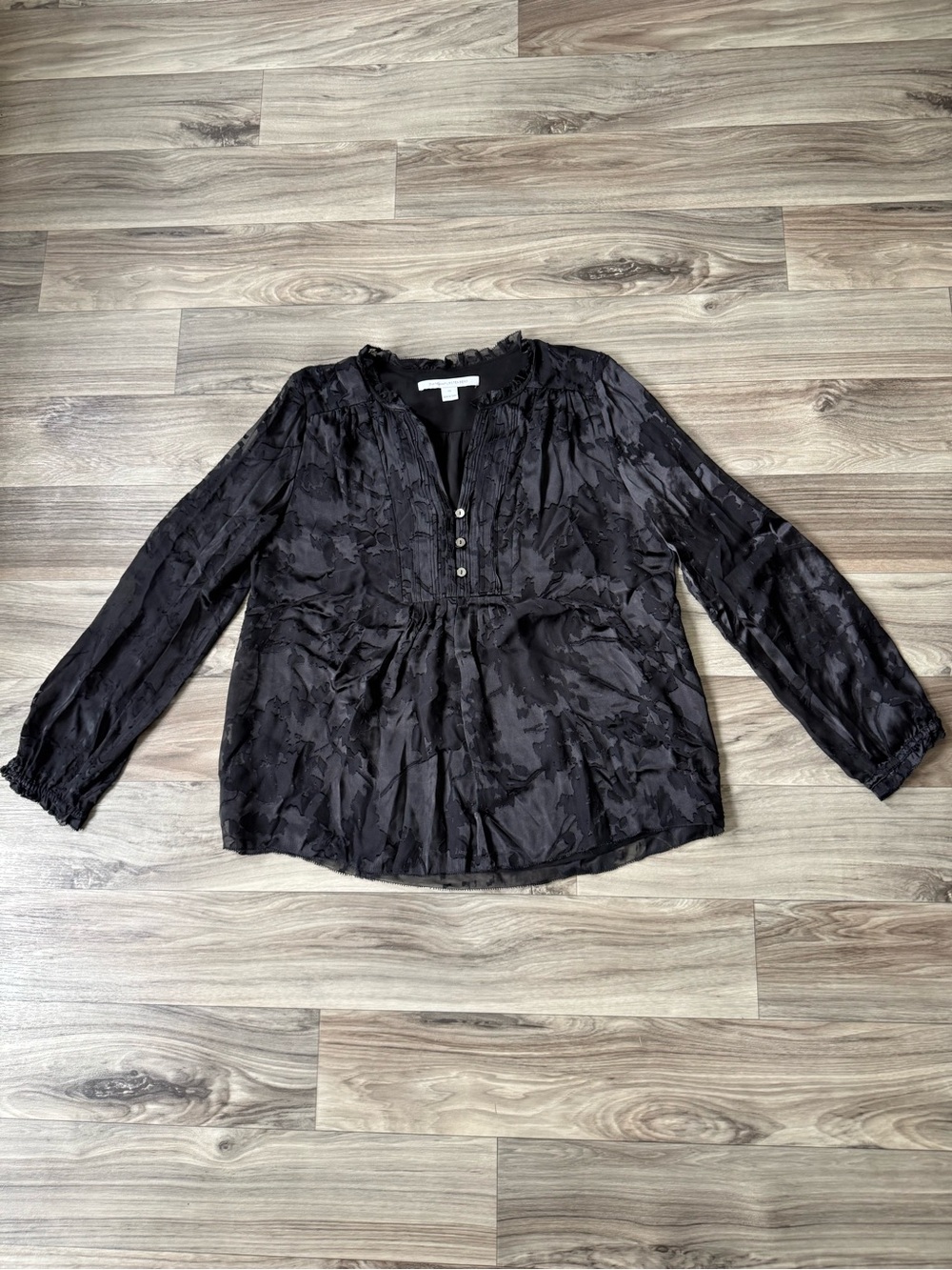 Diane von Furstenberg Annalise Silk Velvet Burnout Blouse Black Ruffle Size 10